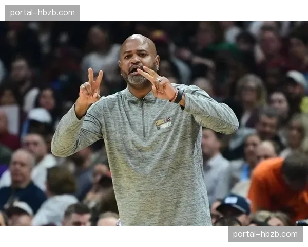 比克斯塔夫以动制静破解森林狼 高频传导瓦解静态防守